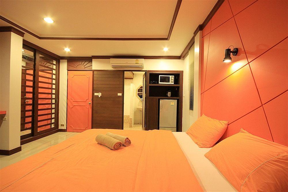 The Palm Delight Lodge Джомтьен Экстерьер фото