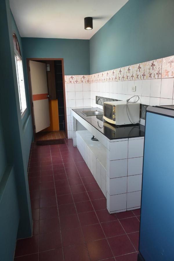 The Palm Delight Lodge Джомтьен Экстерьер фото