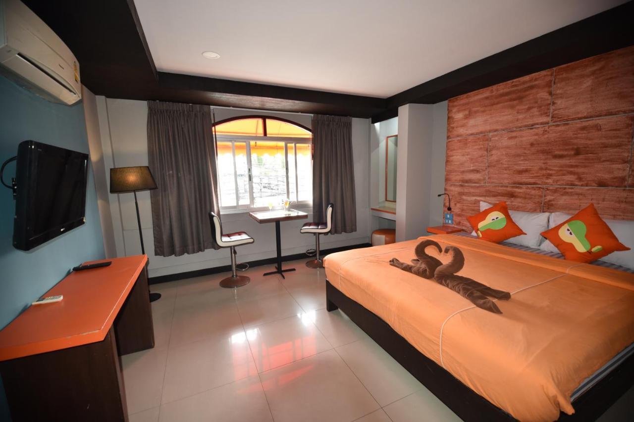 The Palm Delight Lodge Джомтьен Экстерьер фото